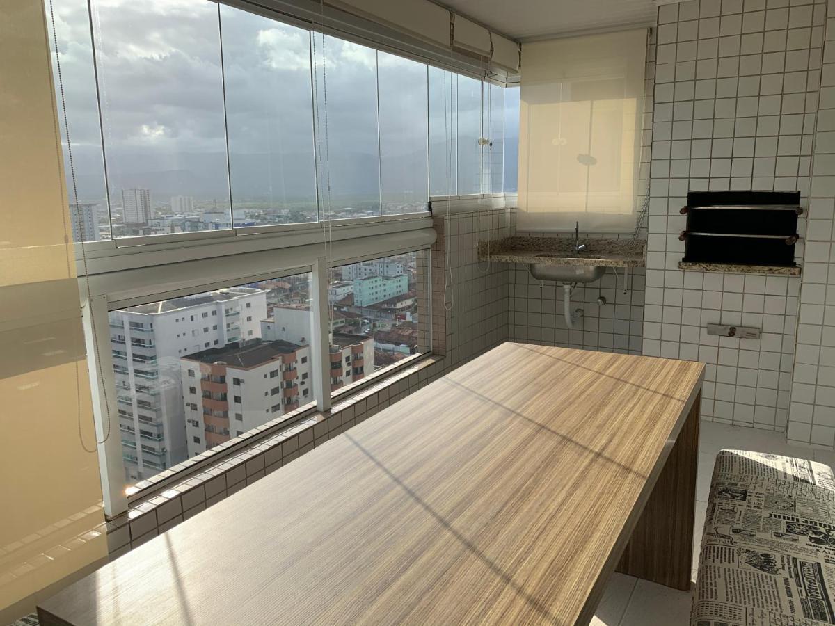 Último andar, varanda gourmet, vista da praia Praia Grande (Santos) Exterior foto