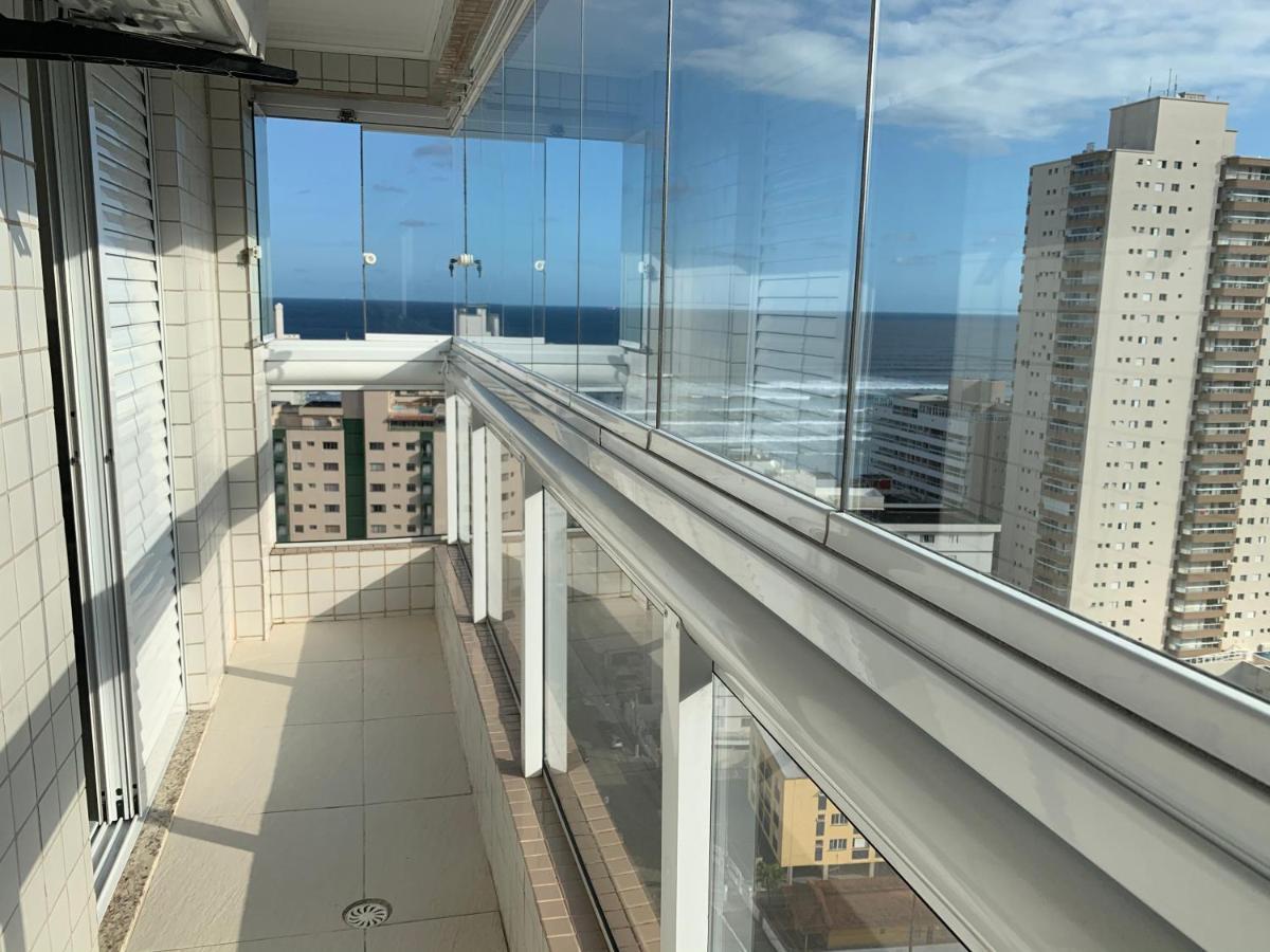 Último andar, varanda gourmet, vista da praia Praia Grande (Santos) Exterior foto