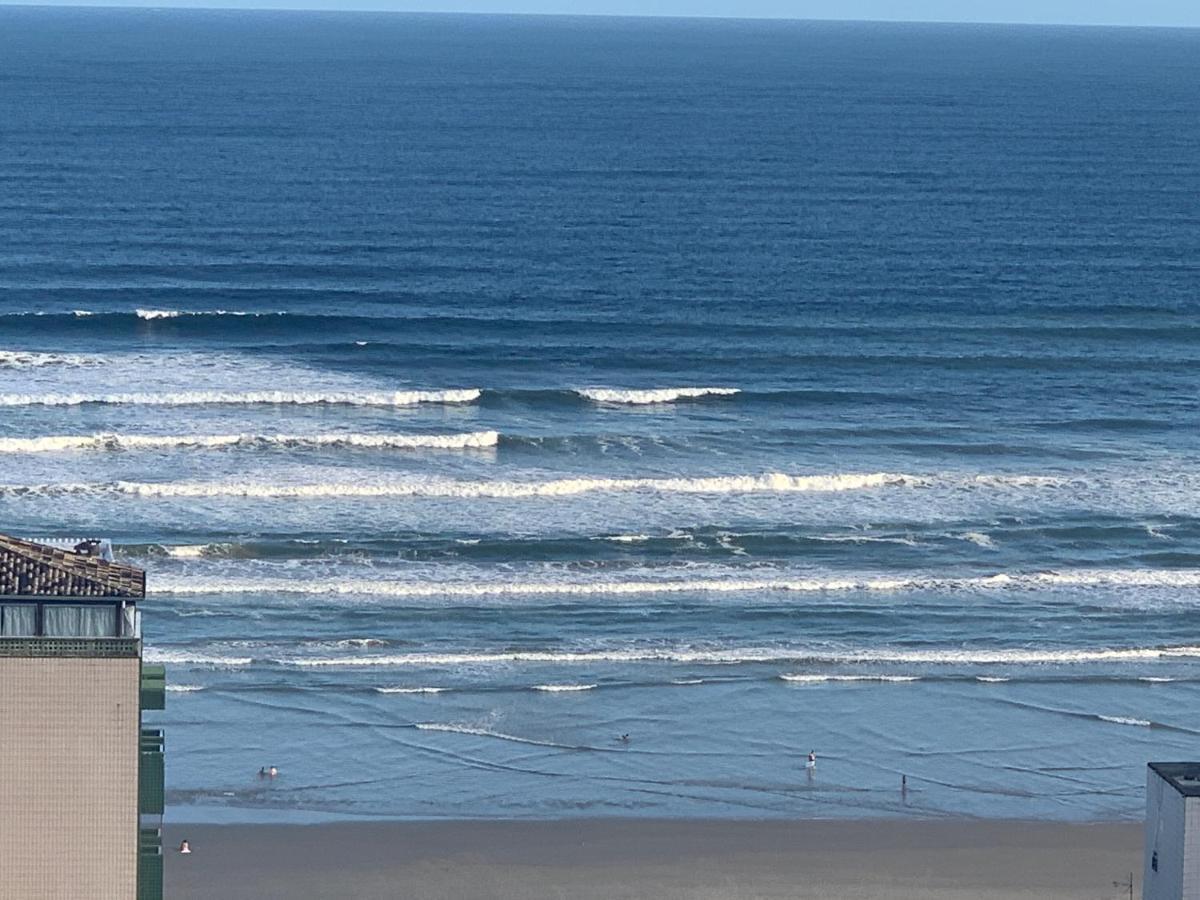 Último andar, varanda gourmet, vista da praia Praia Grande (Santos) Exterior foto